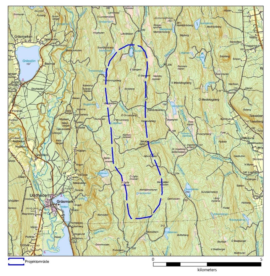 Området som utreds ligger i närheten av Uddheden och Gräsmark. Det sträcker sig från Gräsmarksberget i söder till Medskogberget i norr och inkluderar Björnhöjden och Hörtjärnsmyren.